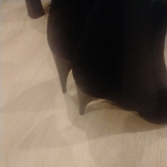 Sexy high heeled leather suede boots from Italy - Picture 3 of 5